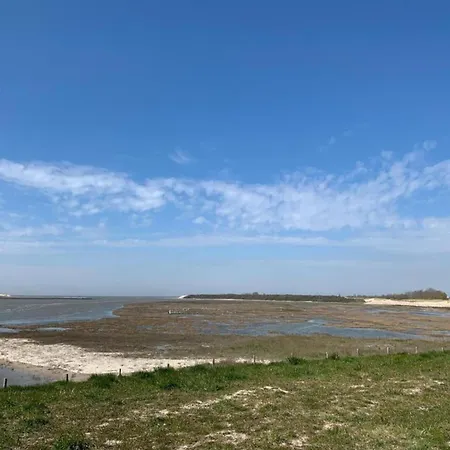 Apartman In With Sea Views *