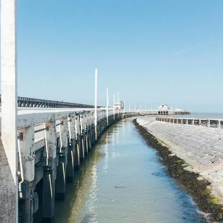 In With Sea Views Lejlighed