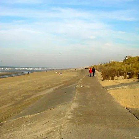 In With Sea Views Apartamento Blankenberge