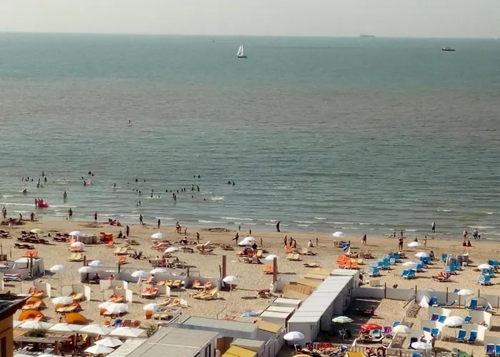 아파트 In With Sea Views *