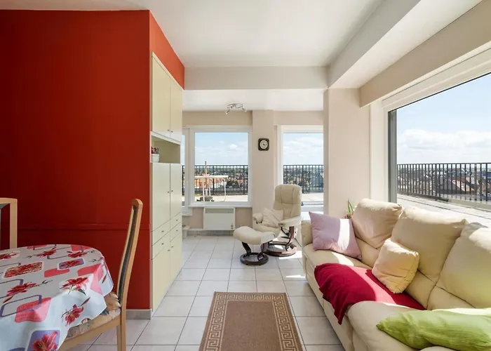 아파트 In With Sea Views